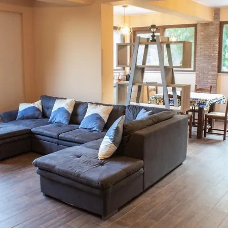 Casa Ziretto アパート