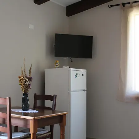 Casa Ziretto 卡斯泰尔莫拉
